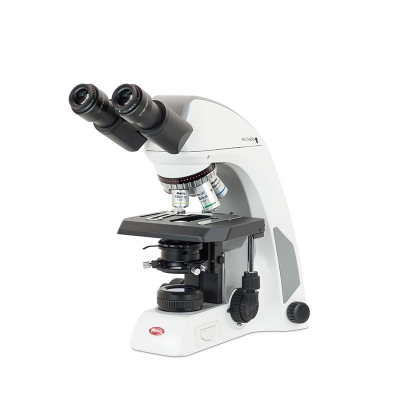 Microscopio Trinocular 